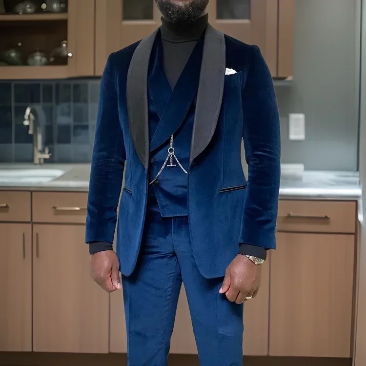 Men Formal Wear Modern - 男性用のスリムフィットのフォーマルスーツ,結婚式のタキシード,ベルベットのスモークジャケット,ベストとパンツ,1ボタン,3個
