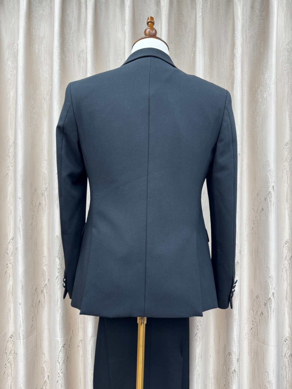 上品なフォーマルメンズスーツ3ピースセット 結婚式新郎用セッ - Formal Wear For Men In Wedding のレビューと価格