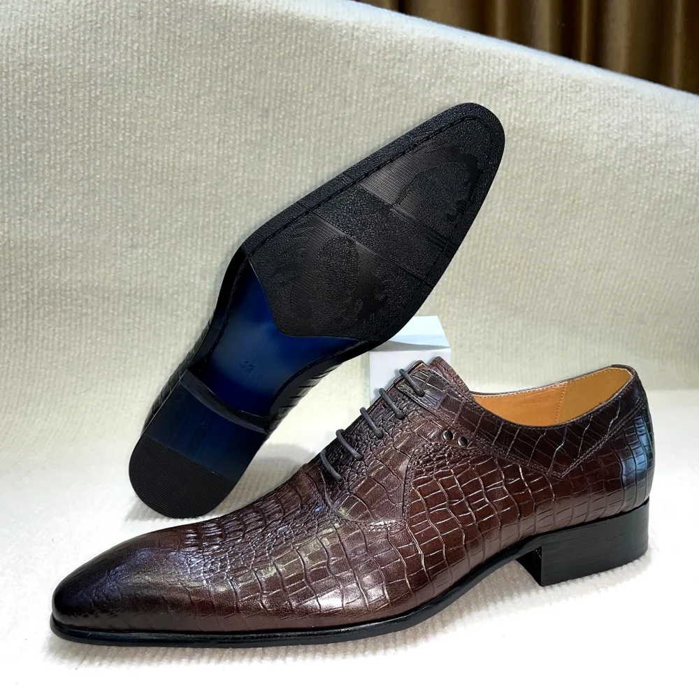 イタリアの高級メンズポインテッドトゥオックスフォードシューズ - Men'S Formal Wear For A Wedding のレビューと価格
