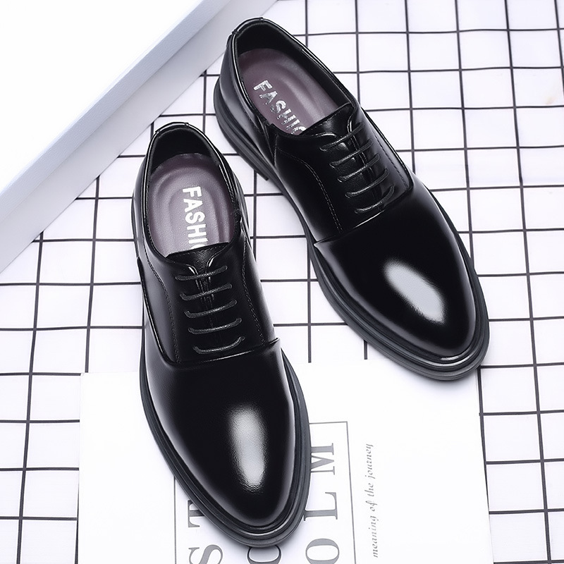 男性ドレスシューズフォーマルオックスフォードクラシックビジネ - Men'S Formal Wear For A Wedding のレビューと価格