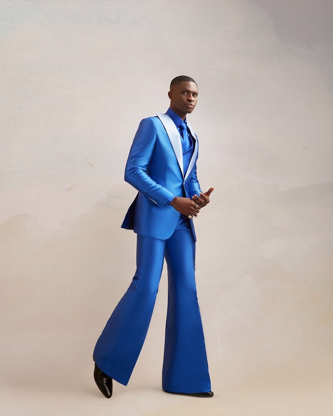 サテンメンズスーツセット 3 ピースブレザー + ベスト + - Men Formal Wear Modern のレビューと価格